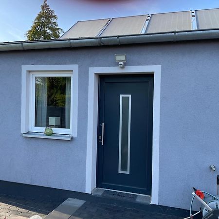 Ferienwohnung Mit Fussbodenheizung Nahe Messe, Gratis Parkplatz Und Abstellplatz E - Bike Hanovra Exterior foto